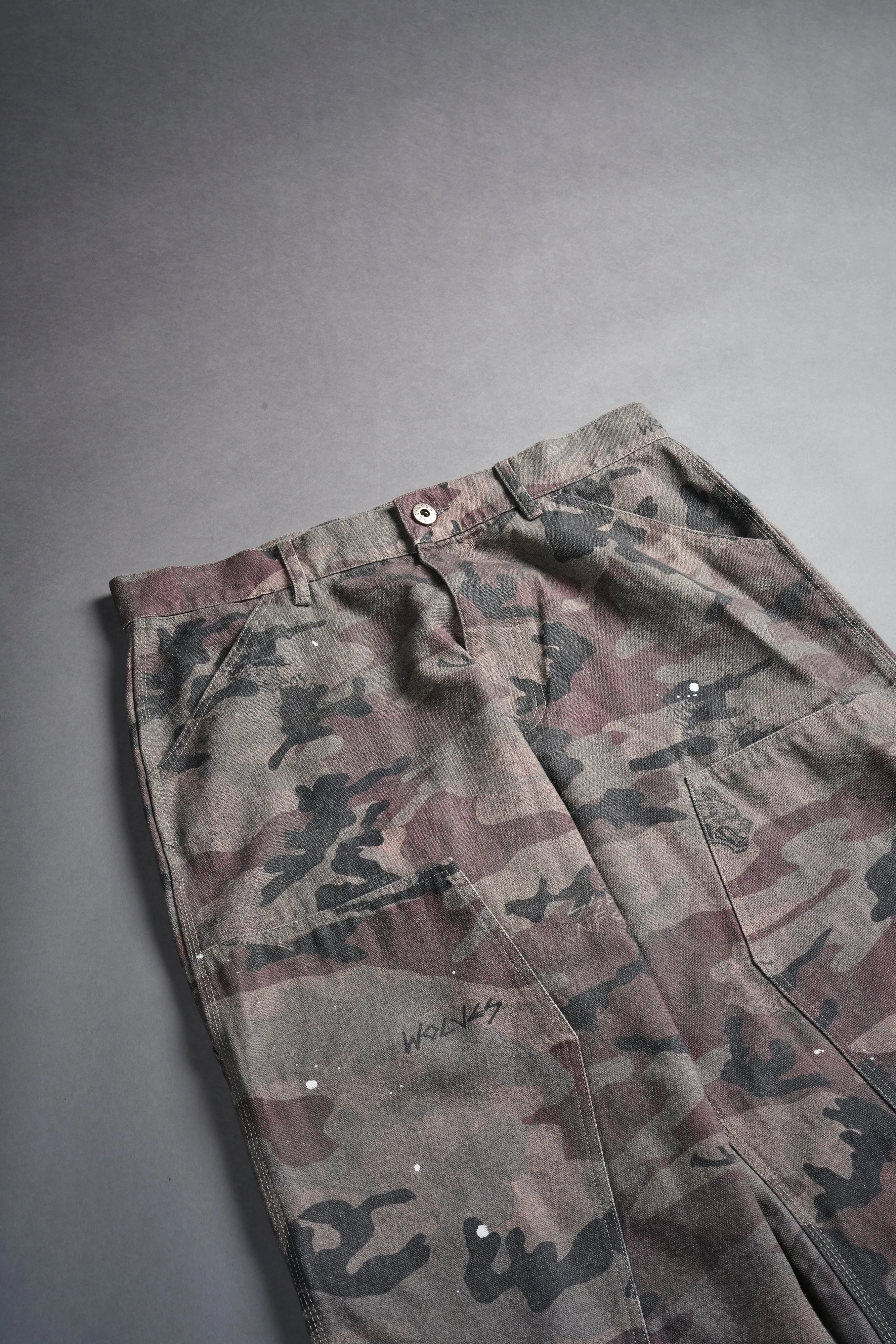 Wolf Rose Dillon Pants in Blooming Woodland Camo