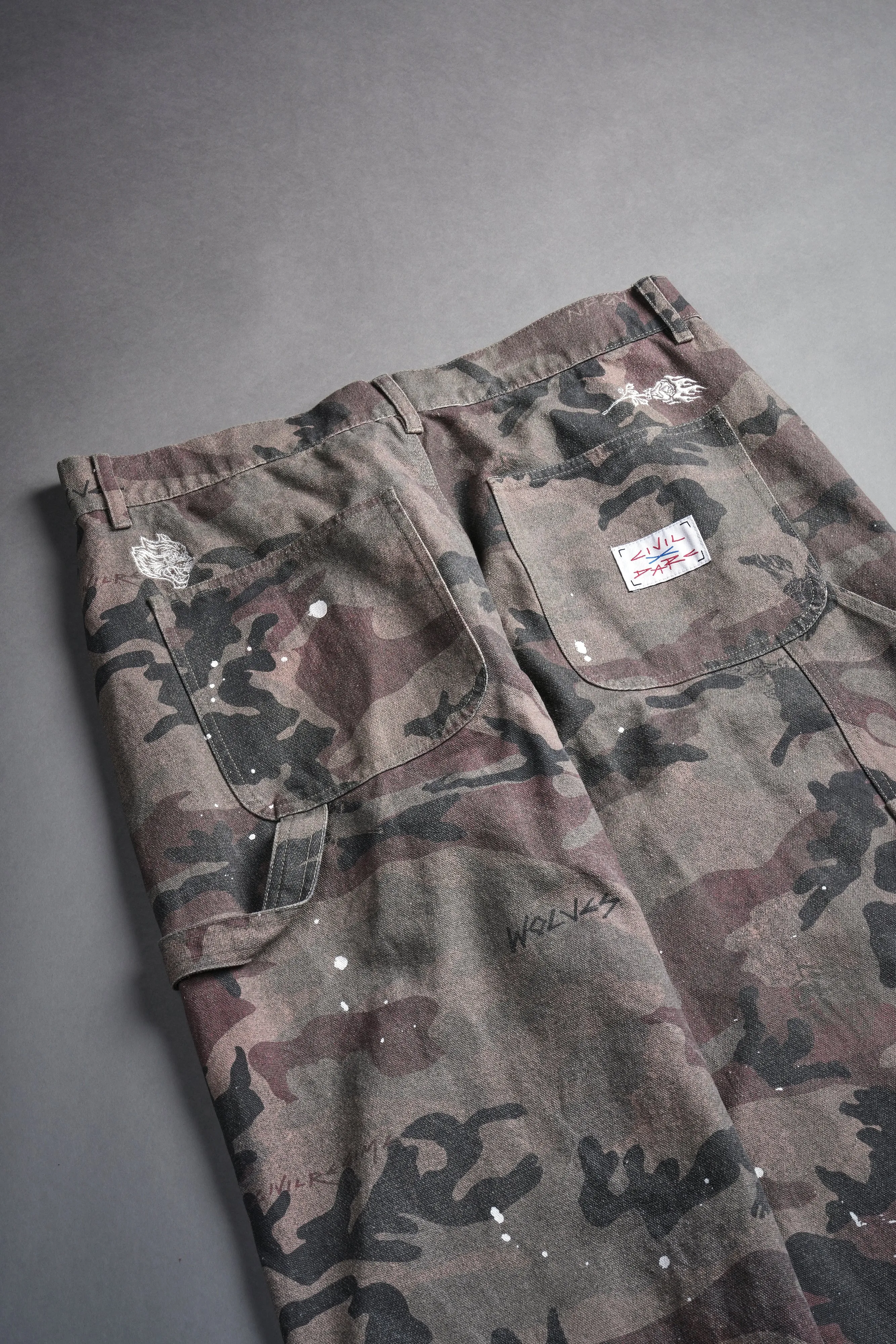 Wolf Rose Dillon Pants in Blooming Woodland Camo
