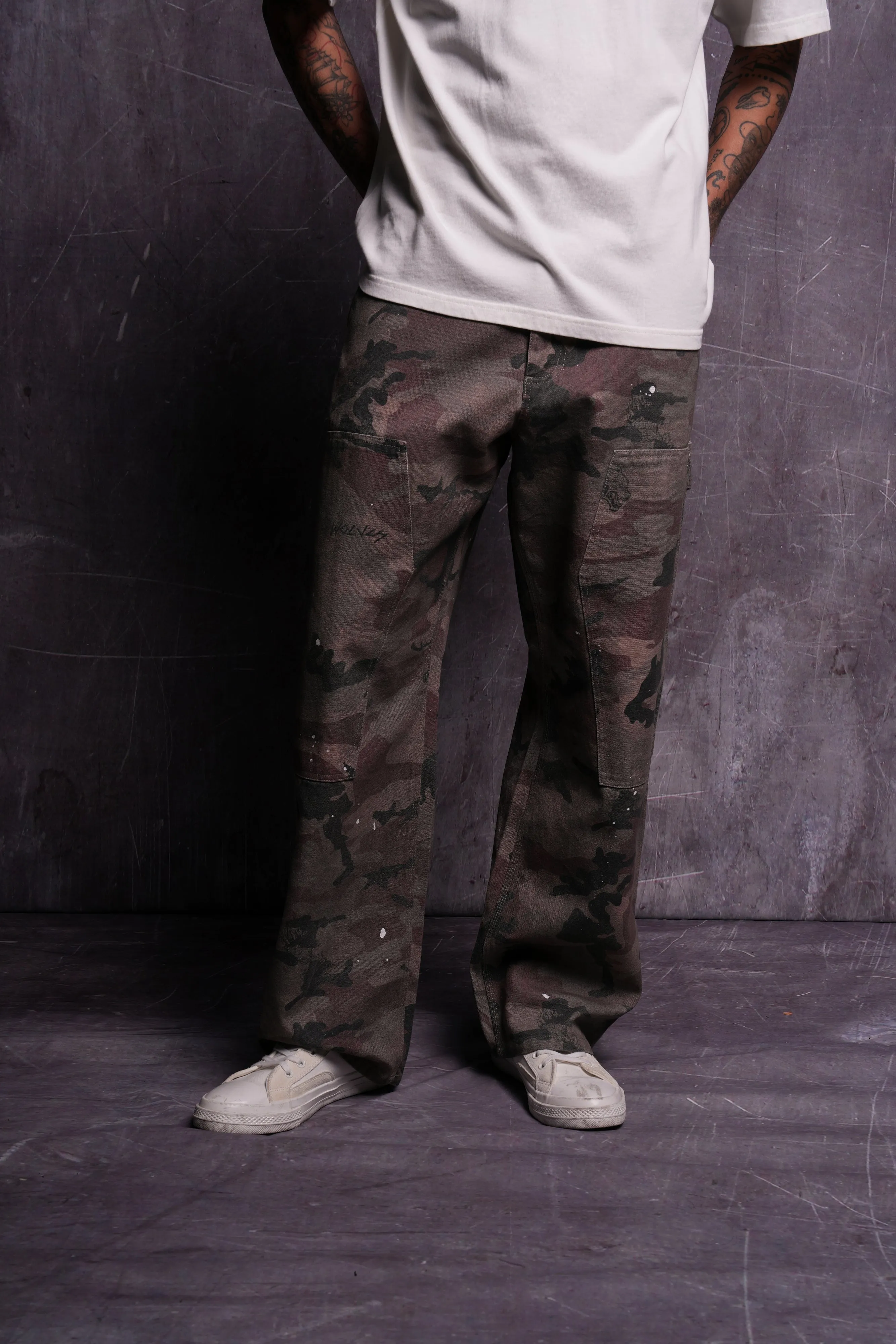 Wolf Rose Dillon Pants in Blooming Woodland Camo