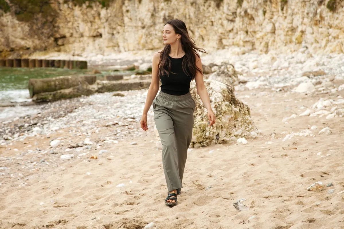 Women's Straight Leg Trousers